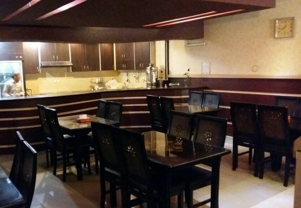 هتل آپارتمان زرین
