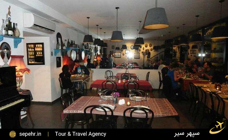 رستوران آذرپاشا در تفلیس همراه با تور لحظه آخری سپهرسیر