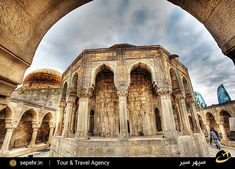 کاخ شیروان شاهان جاذبه ی گردشگری در باکو