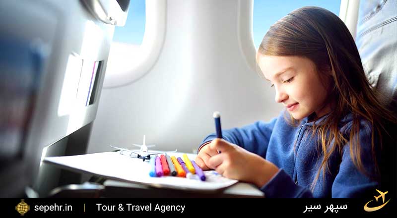 رنگ آمیزی کتاب های نقاشی در هواپیما برای کودکان-خرید بلیط هواپیما